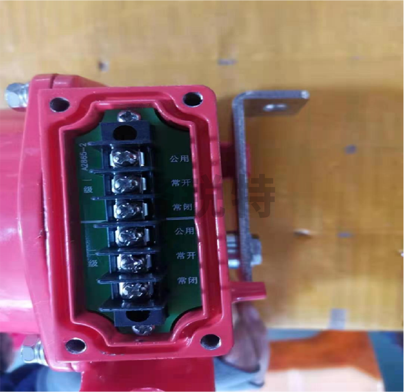 接線腔型拉繩開關 接線腔型拉繩開關